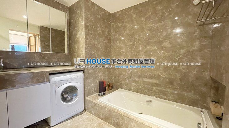 d1aa52a1ac140fe3bbdcd8d96dd39680.jpg