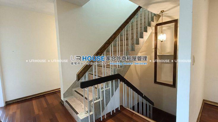 add52529b10962eddecff16e10fdc2b3.jpg