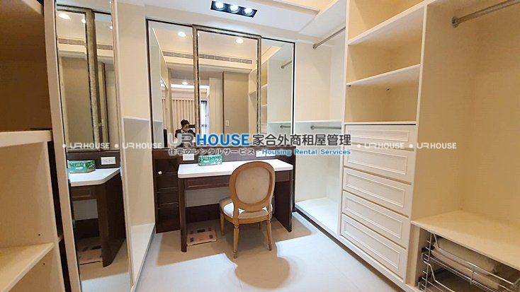 bcd9858e15ec8e788d2a0da47c5bd5af.jpg