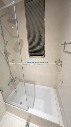 f9b0ed1a4e14ad4abea513e2bd7cfd96.jpg