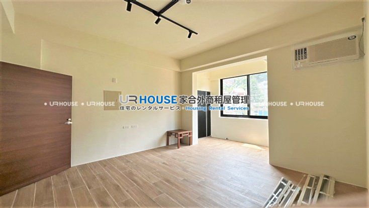 081ec314852e72a97eacbe9a7b9bcd7a.jpg