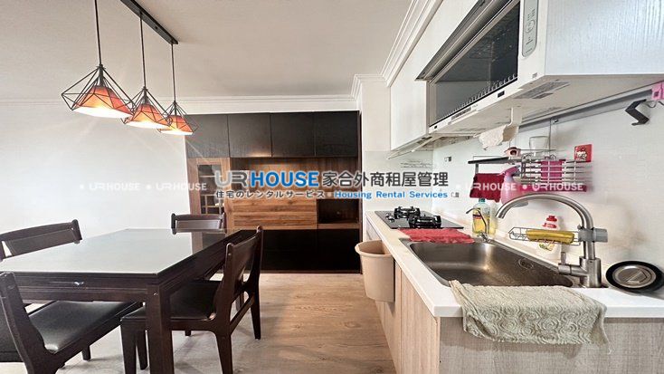 dca9e64454111f878c9a6697d54ebde4.jpg