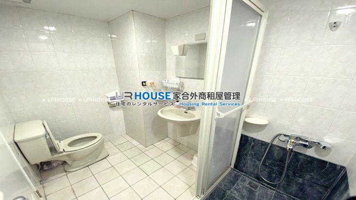 a5cb3a5bce704907deb009065a852eae.jpg