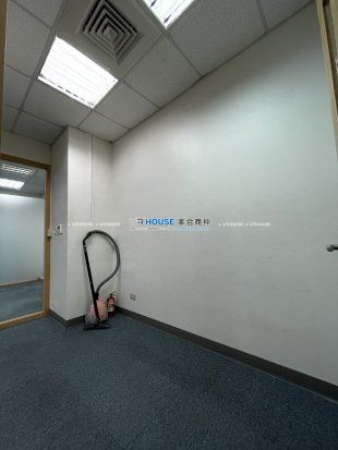 ae8035b951f092684918fed3c9c56fe7.jpg
