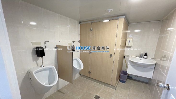 b5856175b2013e698fa2e9c51b56cdba.jpg