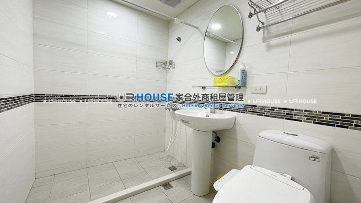 9aacb5bcf7b2a247c4ee20d5ac982bef.jpg