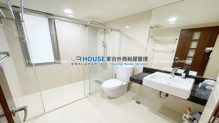 9e270cbe43b07f4579fa0bc068c548cc.jpg