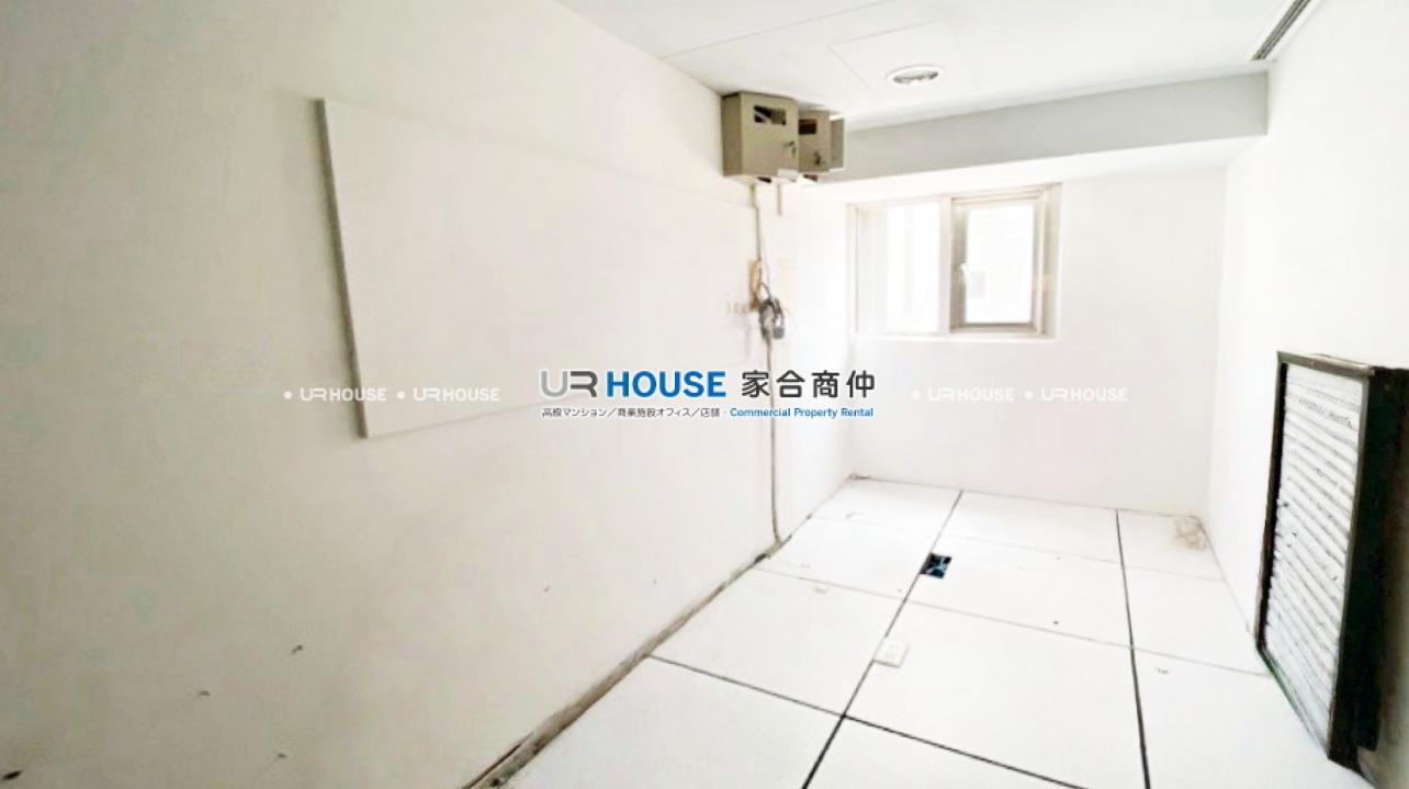 S__403144724_0.jpg