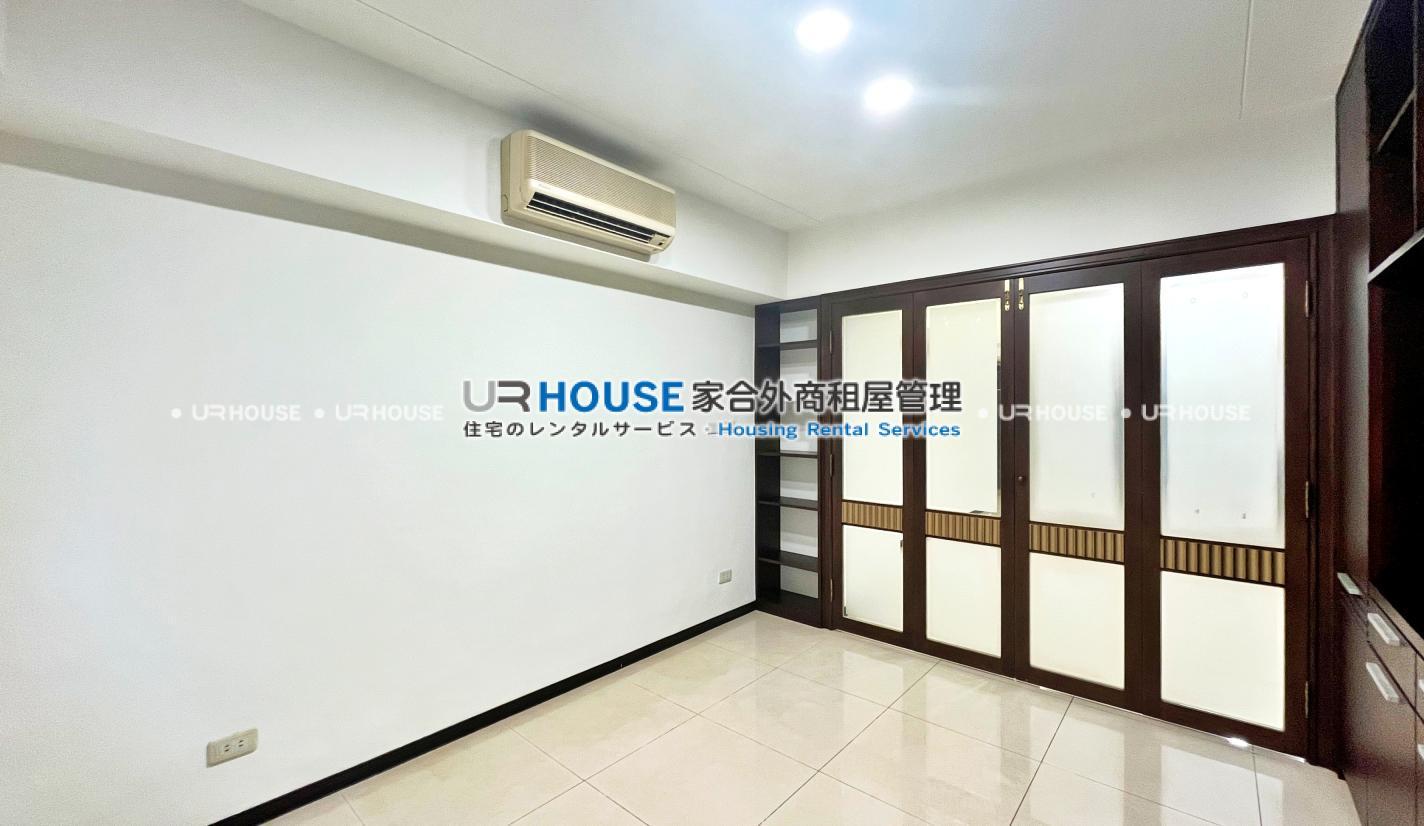 batch_office (5).jpg