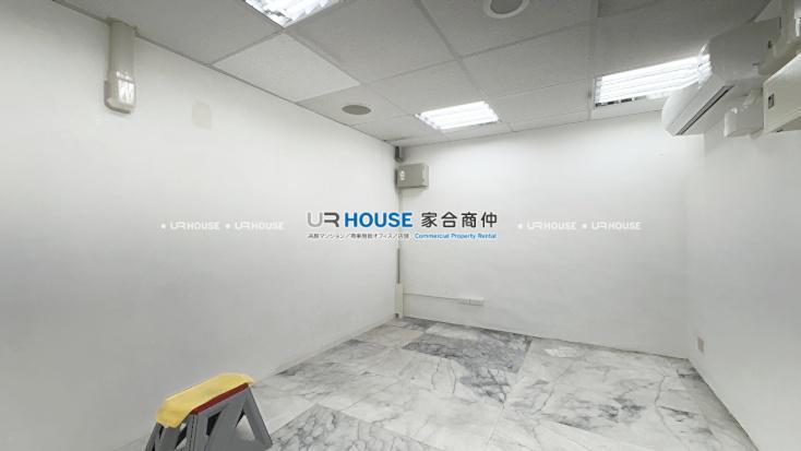 S__71663744_0.jpg