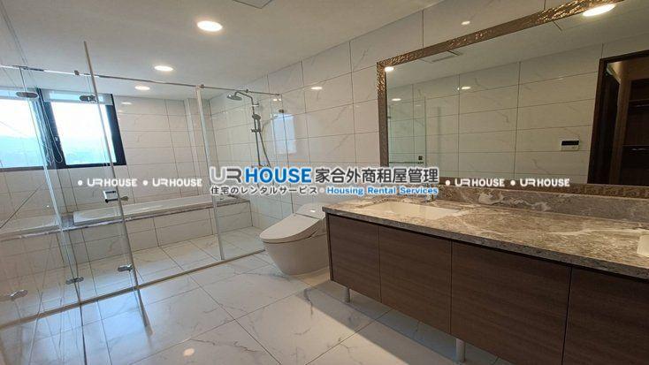 d3914a28d3c1e26a2ba114a2af5fc13a-watermarked.jpg
