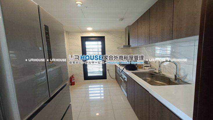 52894db31c00b8dbc217e88a3ef9ab2f-watermarked.jpg