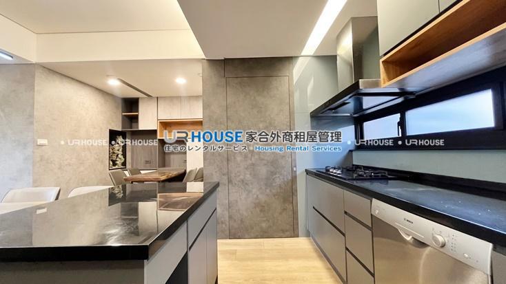 LINE_ALBUM_20241018 _1_241018_14.jpg