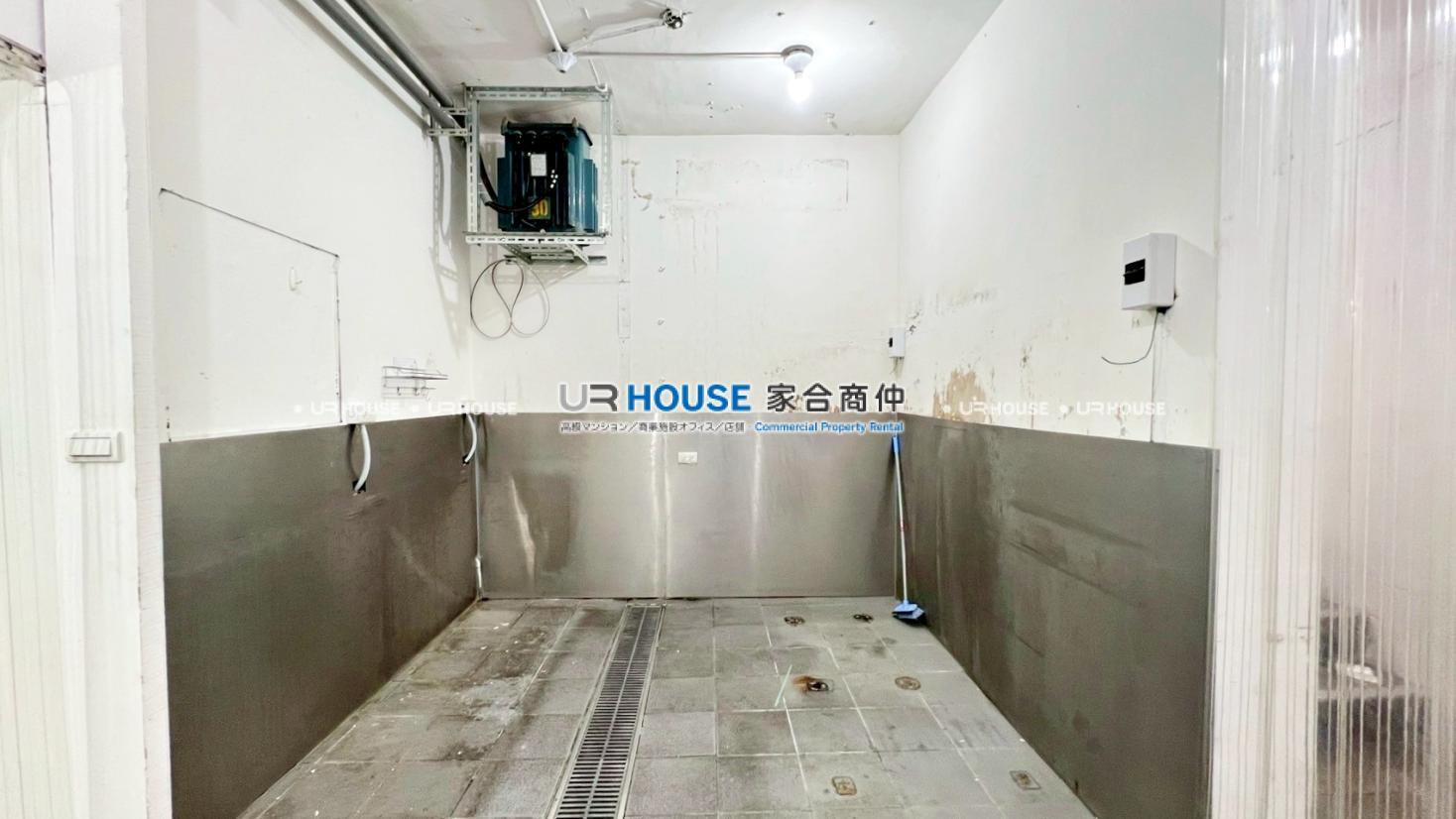 LINE_ALBUM_板橋中正路店面_250513_9.jpg