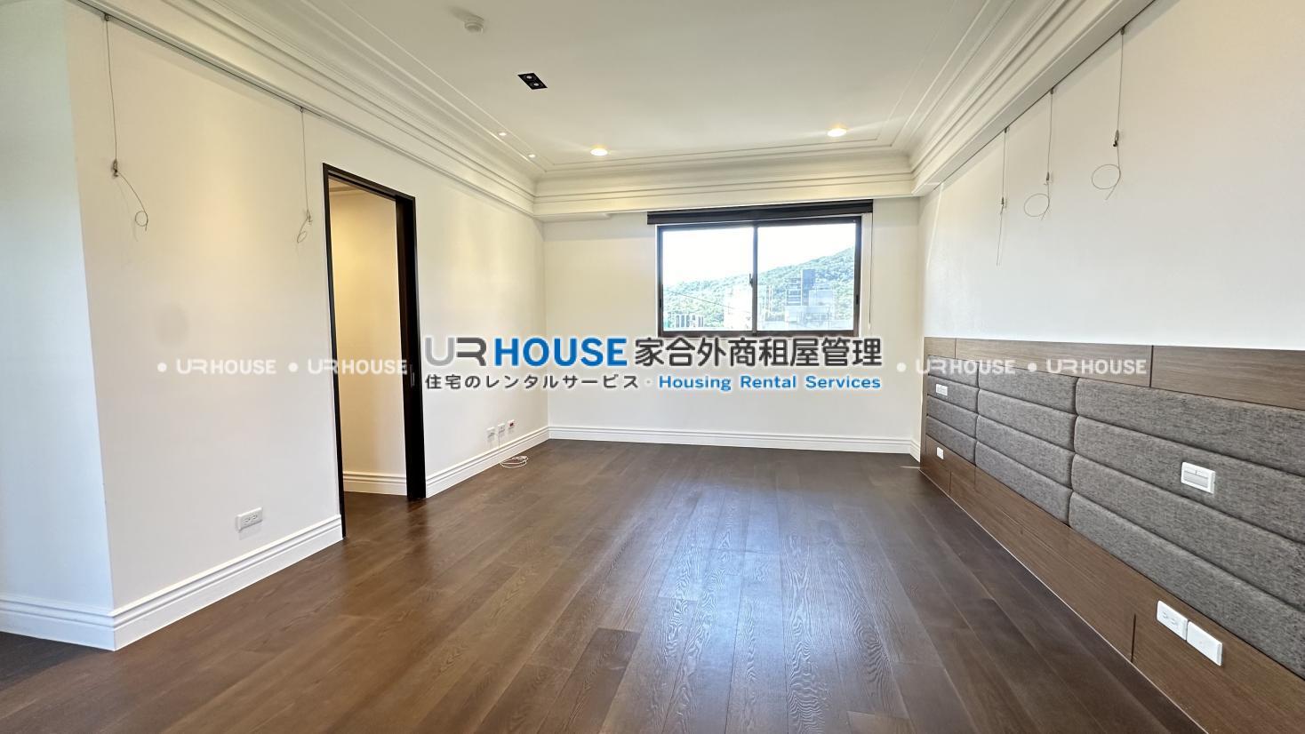 703BAD62-17CB-4AC1-A17B-A9A9E0114129.jpg
