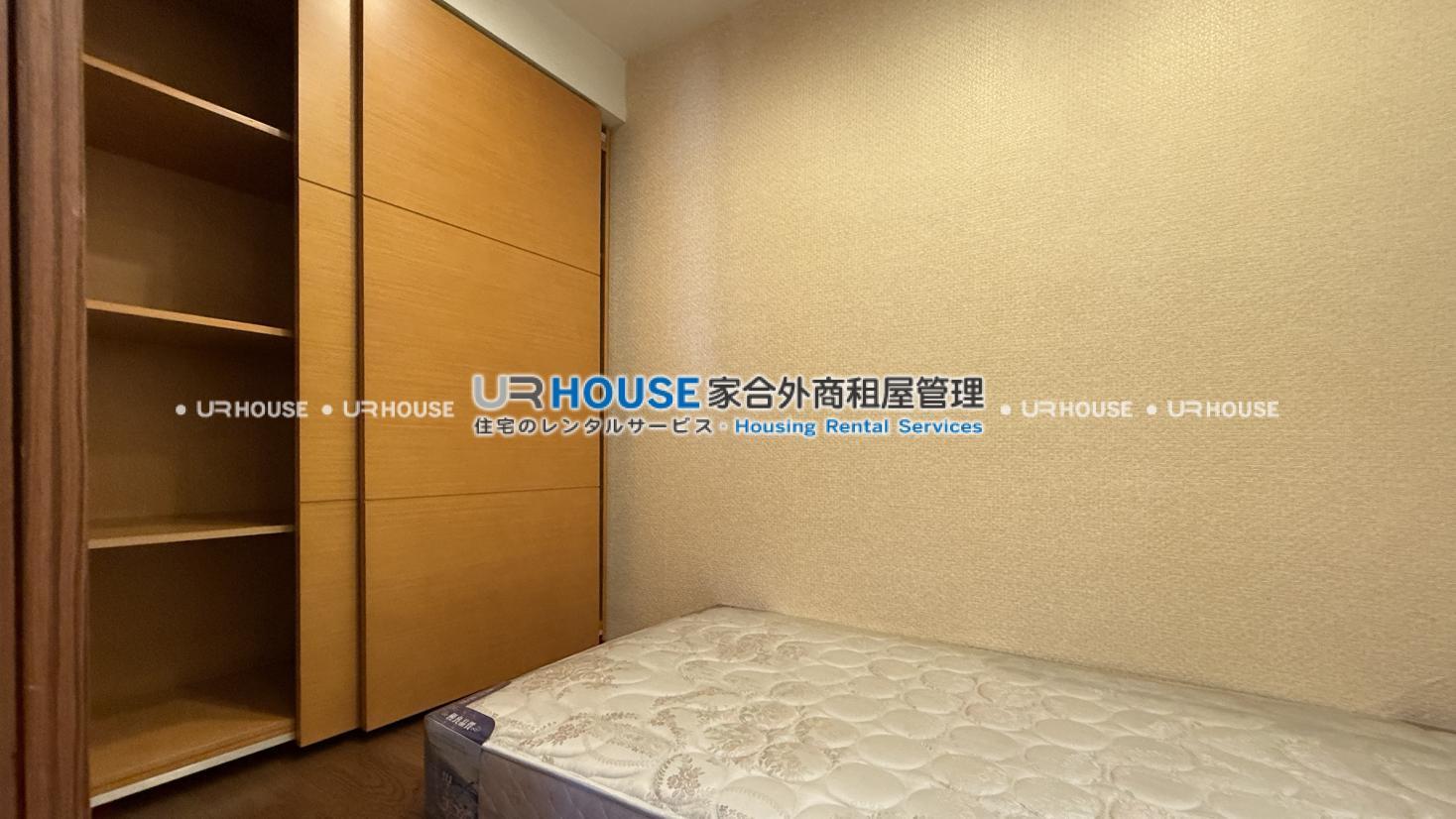 4C8A8A28-AA05-41DF-A334-46056D8B0568.jpg
