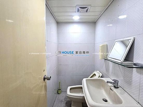 S__158531690_0.jpg