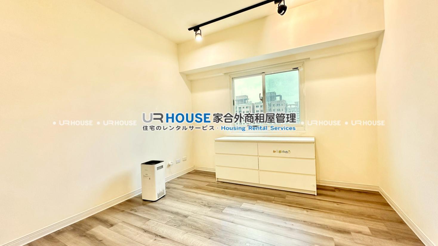 LINE_ALBUM_海德_251024_8.jpg