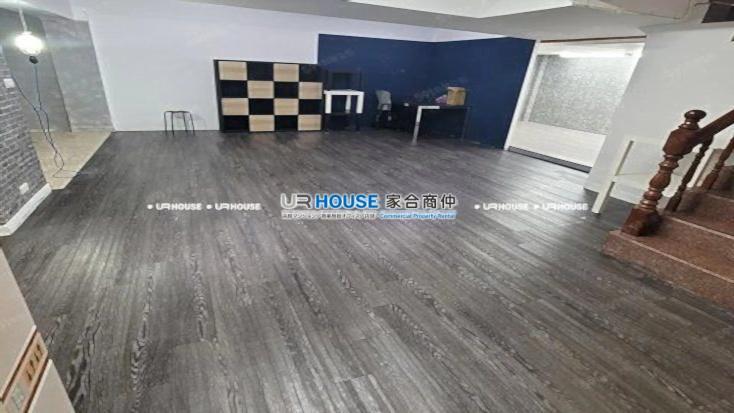73e29a8e0070f450215d35b6fe3e56ba-watermarked.jpg
