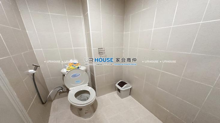S__46350454_0.jpg