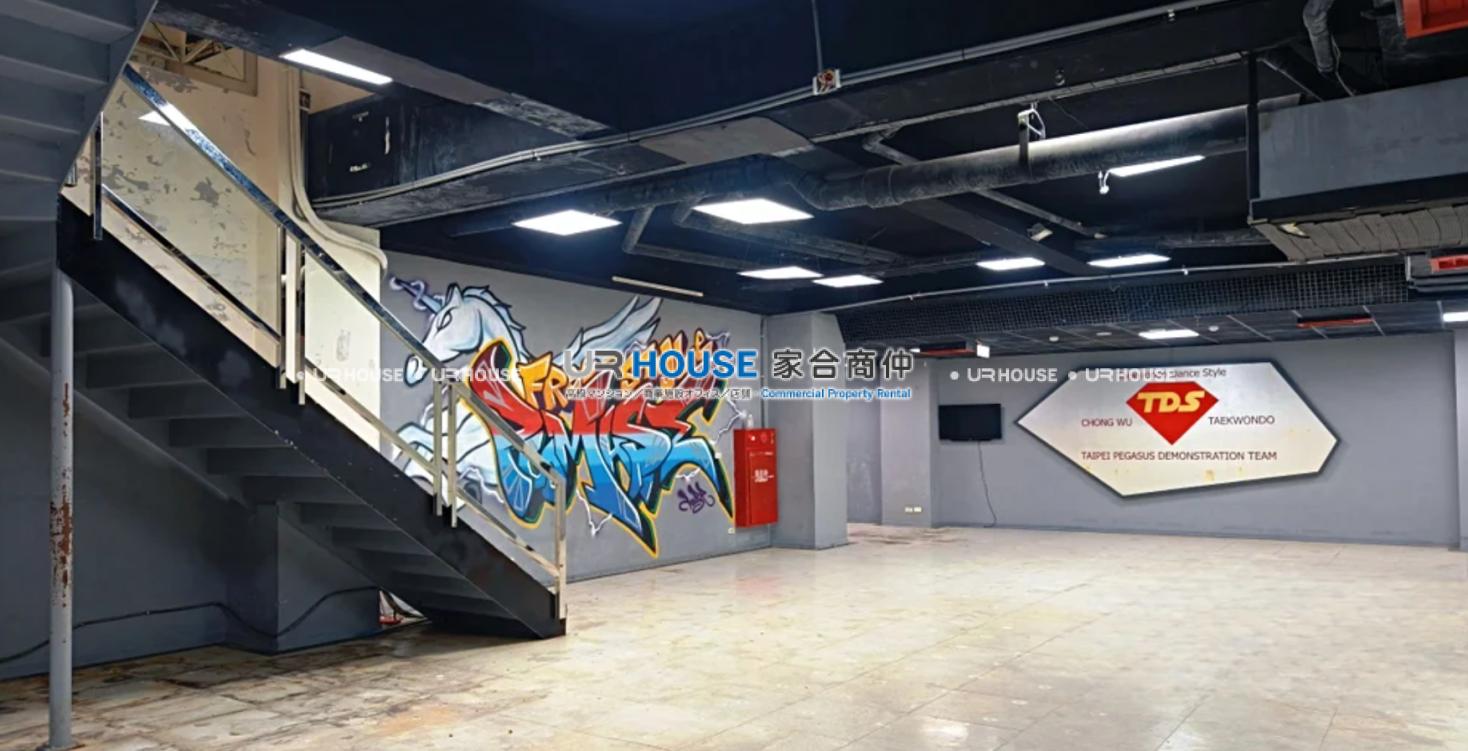 截圖 2025-11-25 下午5.05.54.png