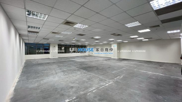 LINE_ALBUM_堤頂大道二段415號8樓_250820_5.jpg