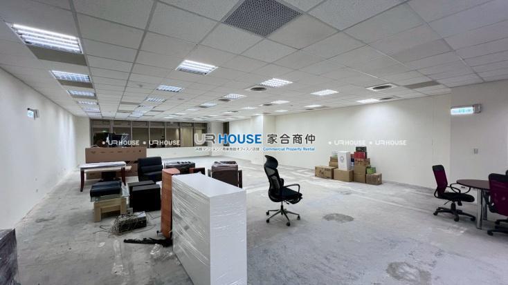 LINE_ALBUM_堤頂大道二段409號3樓_250820_5.jpg