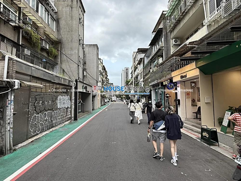 messageImage_1755843555186_0.jpg