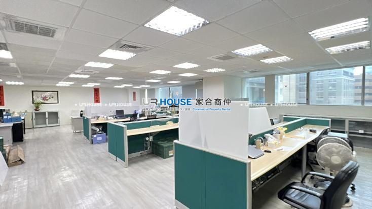 S__605388819_0.jpg