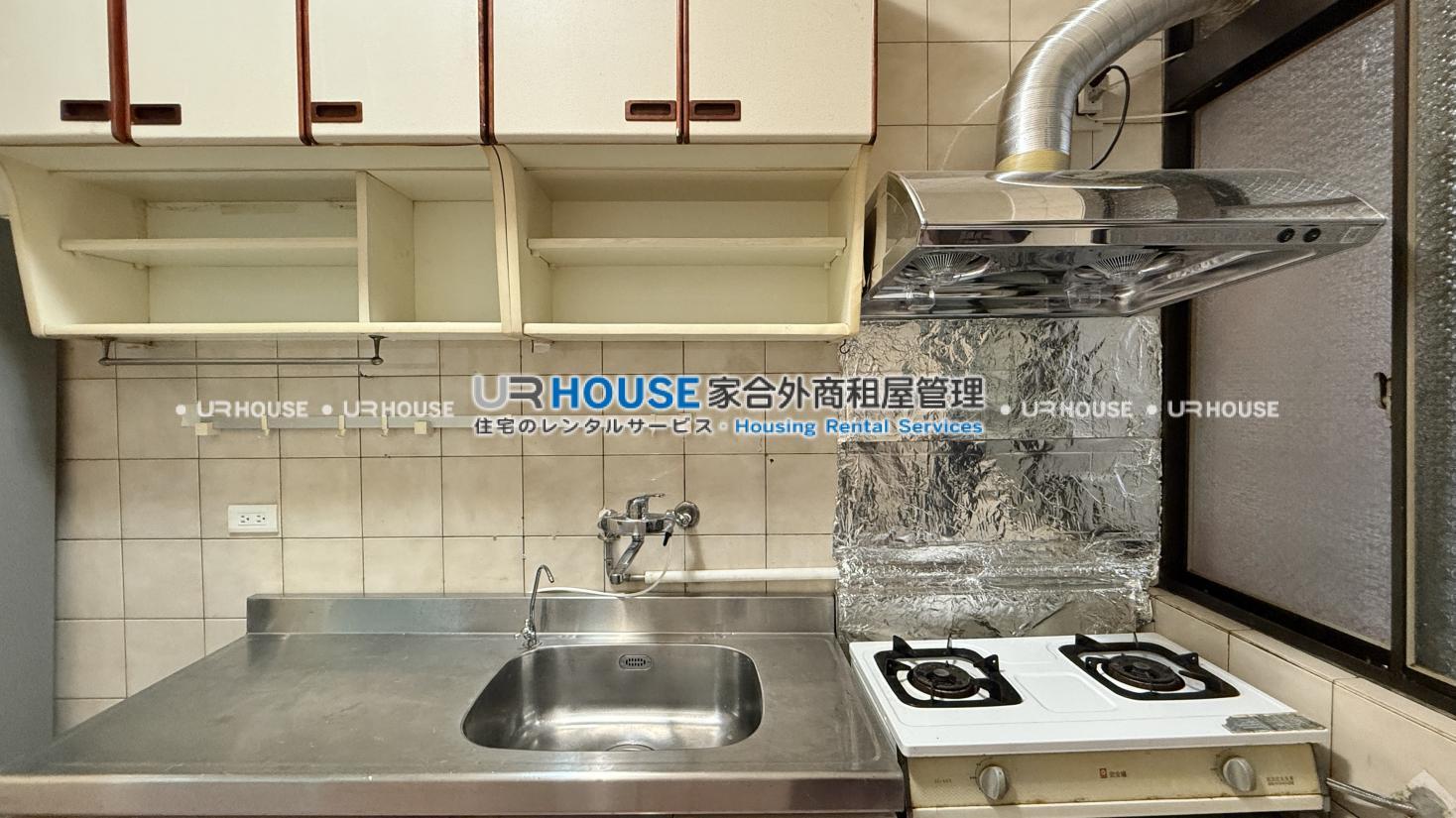 28BFE7AA-B39C-415B-8A00-385E74819778.jpg