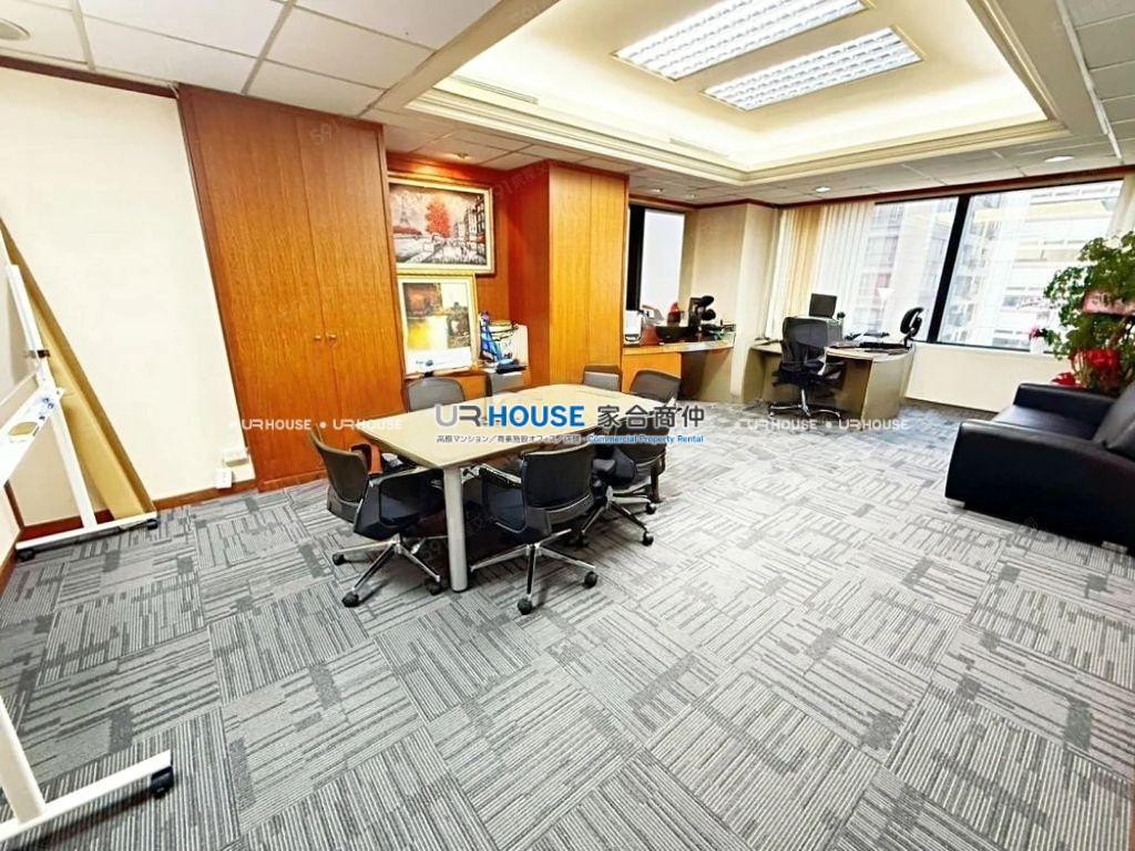 438488_0.jpg