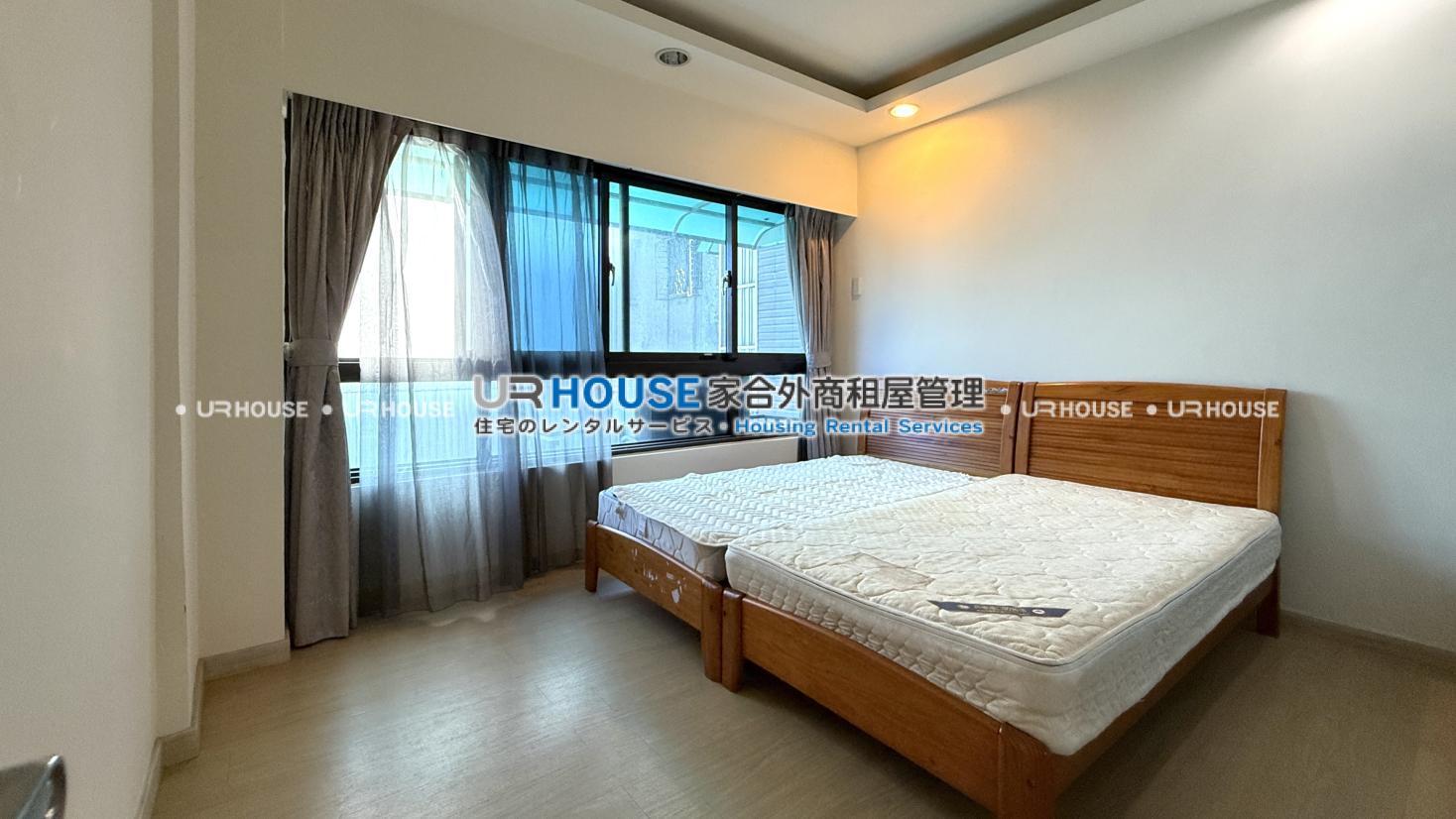 243B6BE0-D649-48CA-91D6-AA18ECAD6550.jpg