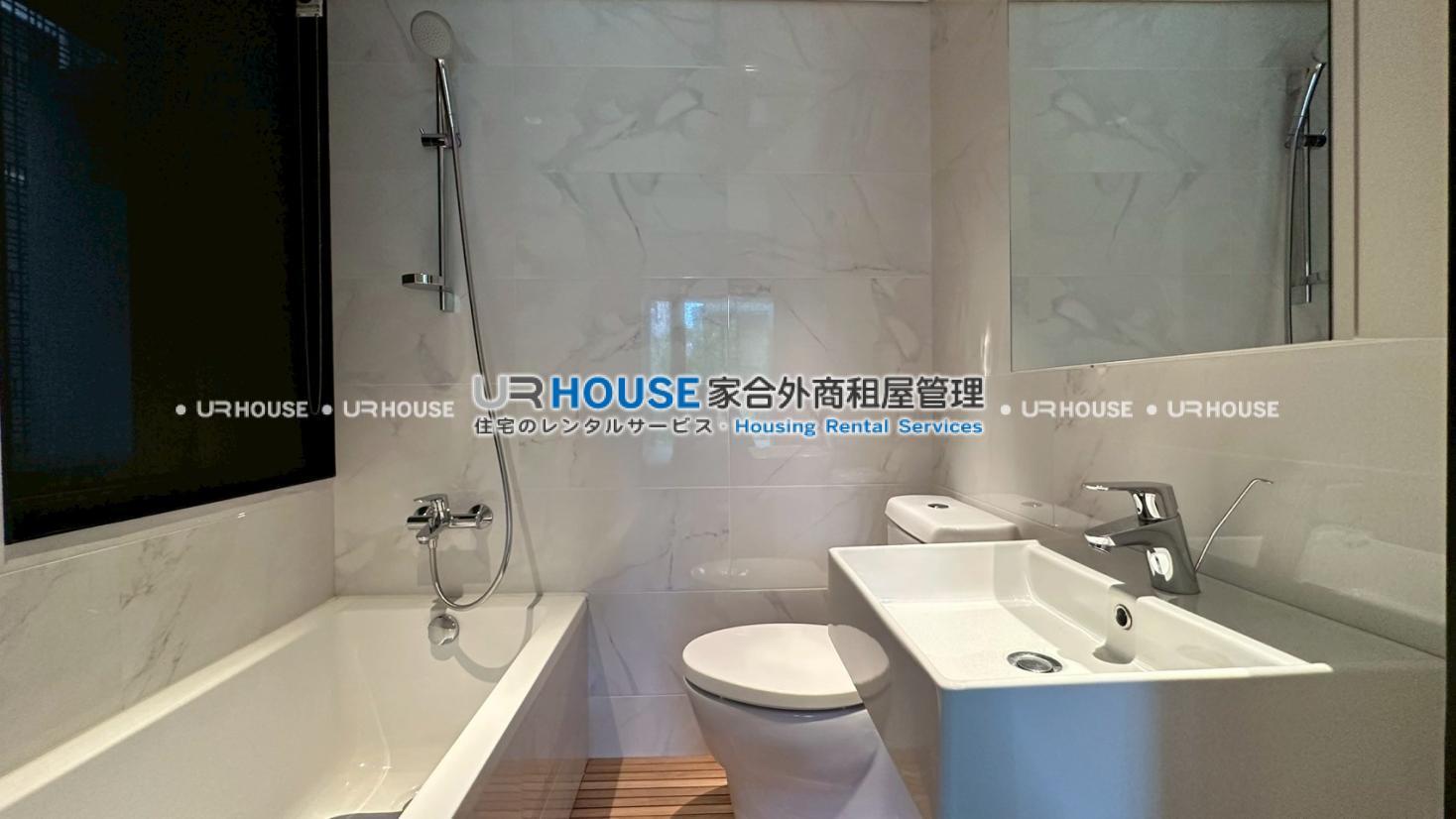 LINE_ALBUM_三房_250828_8.jpg