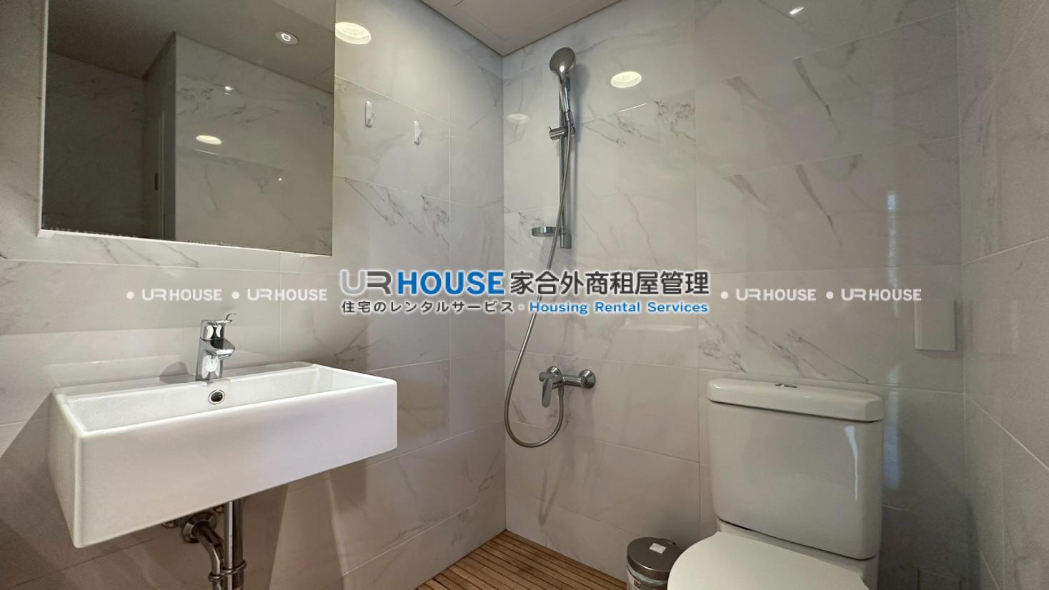 LINE_ALBUM_三房_250828_6.jpg