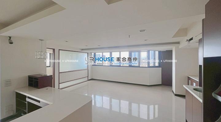 LINE_ALBUM_94 仁愛路三段125號12樓_250904_3.jpg