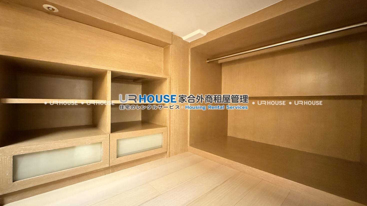 77D183BC-9034-43D0-8780-043C6C3349C6.jpg