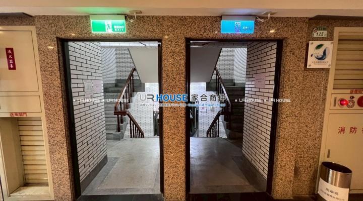 LINE_ALBUM_910基隆路二段125號13樓之2_250910_2.jpg