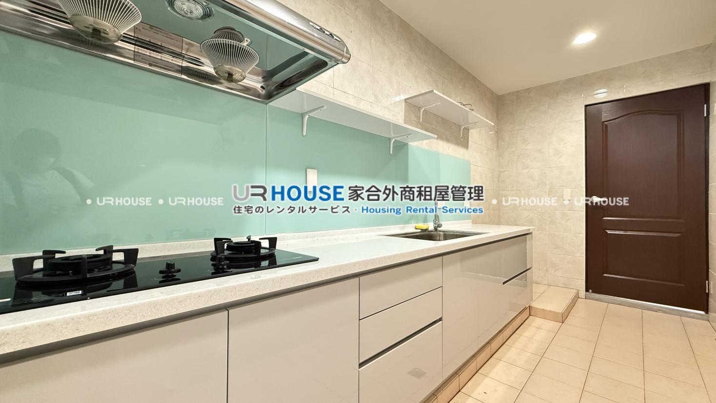 40D67266-D14F-49FA-83F5-AABE94738452.jpg