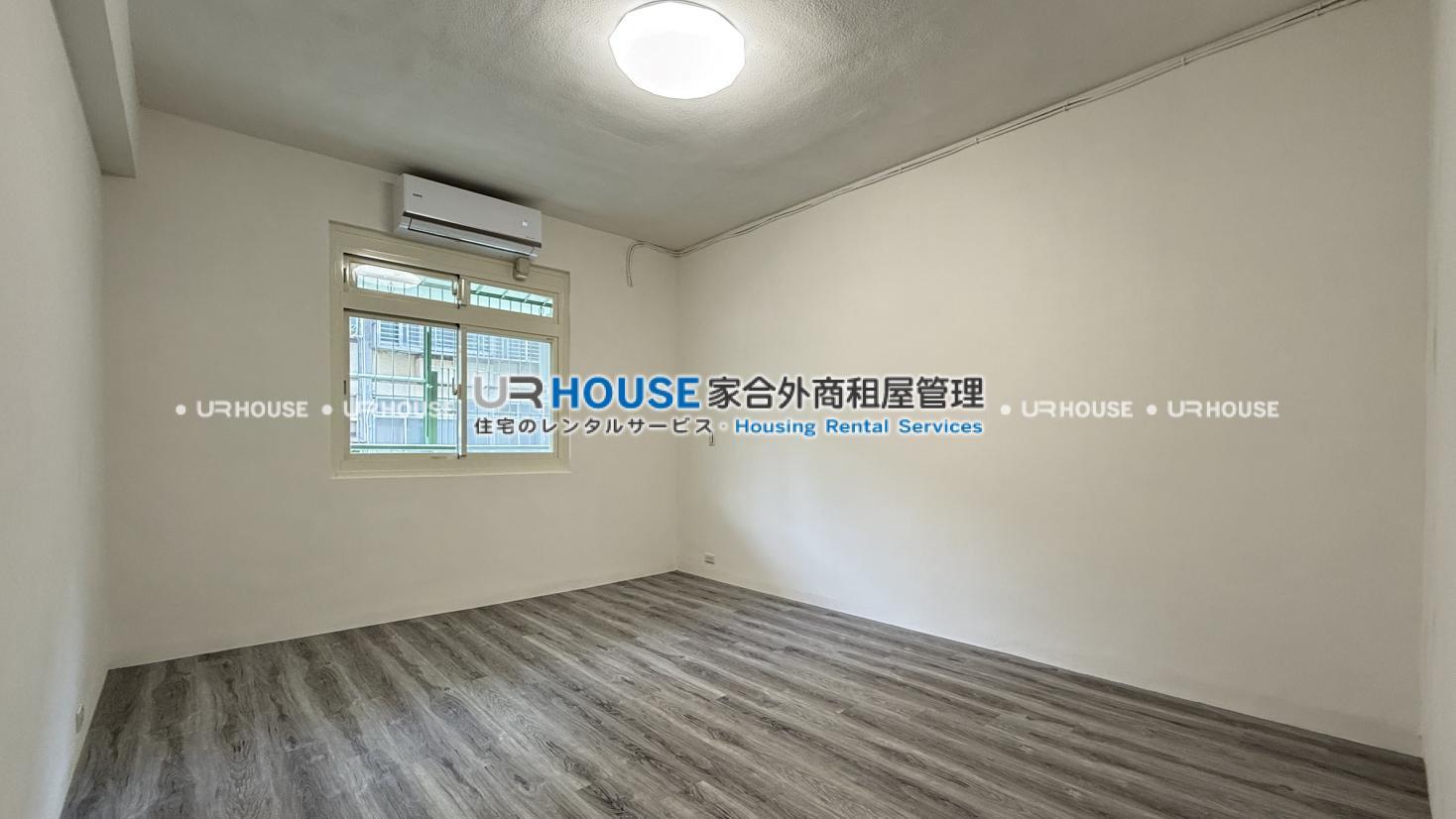 8F97FF4B-6990-421E-B80D-2208918E6B87.jpg