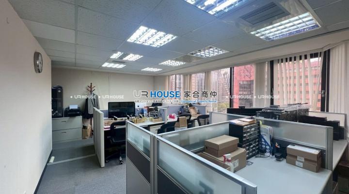 LINE_ALBUM_912 敦化北路207號8樓之1_250912_4.jpg