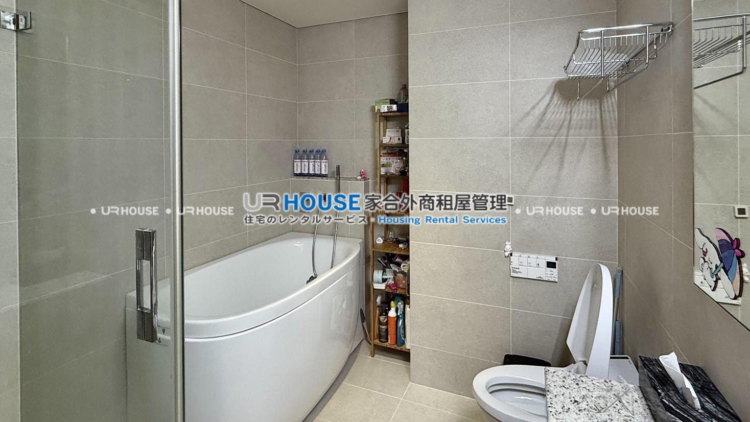 317724A1-08DB-442B-9508-427B8681246F.jpg