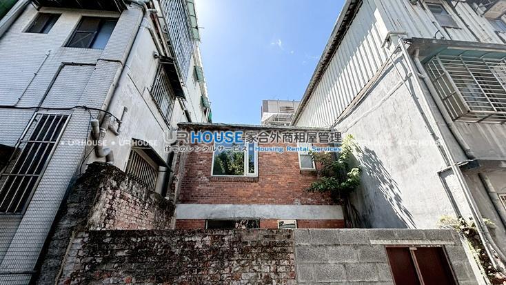 LINE_ALBUM_南京東路五段_251003_1.jpg