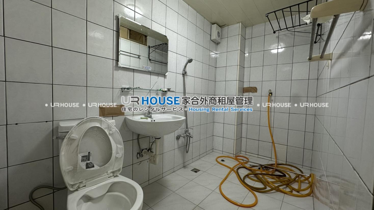 S__5570569_0.jpg