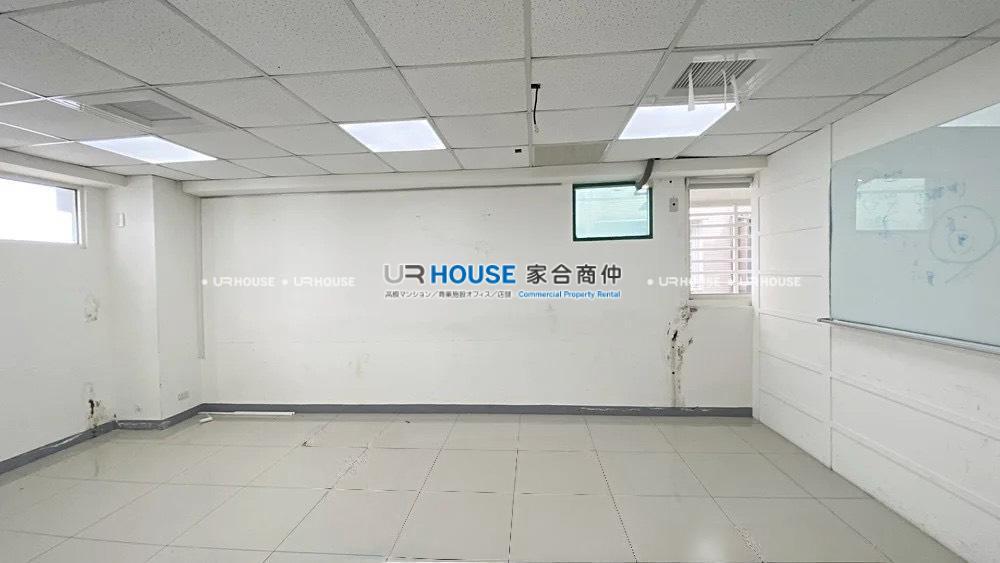 S__171720766_0.jpg