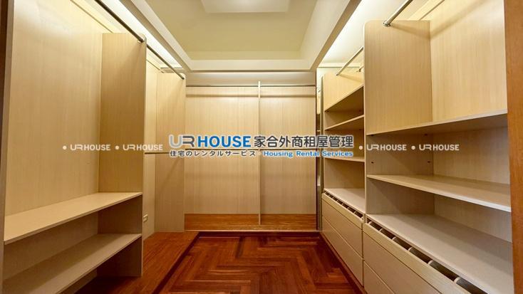 LINE_ALBUM_皇鼎麗園一期-德行東路331巷16號9F_251003_18.jpg