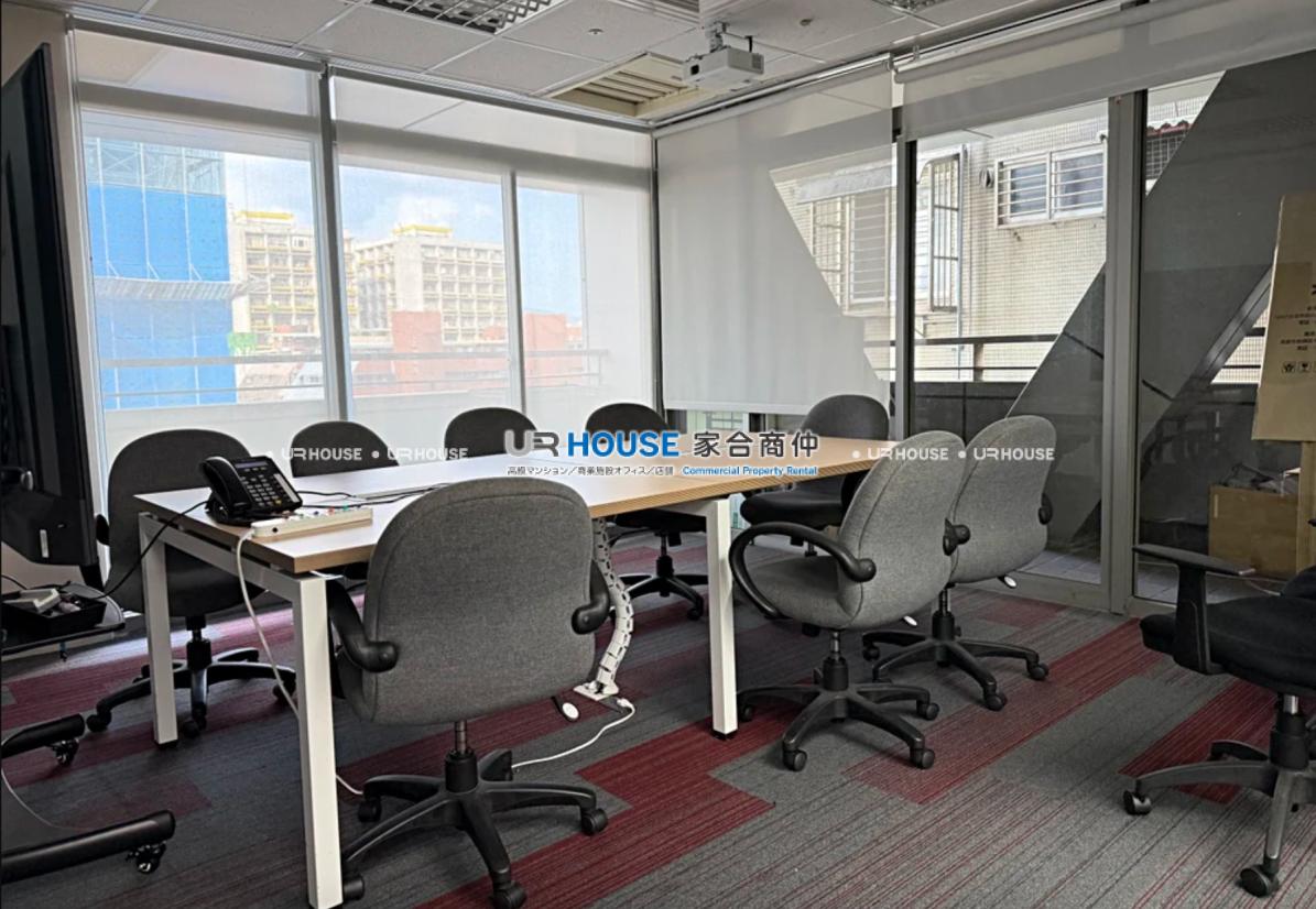 截圖 2025-10-14 上午9.18.38.png