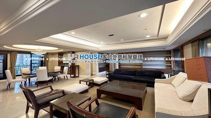efaa2f7cfa654a62528f63e5f2ead295-watermarked.jpg