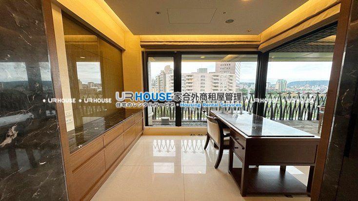 f1f841ae6974e989bfd7c2aa645ae0b1-watermarked.jpg