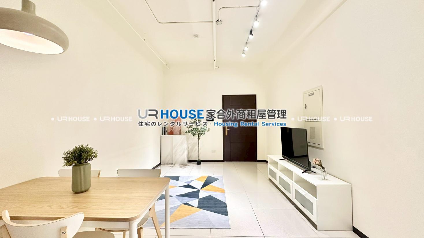 LINE_ALBUM_中山綻套房1_251017_12.jpg