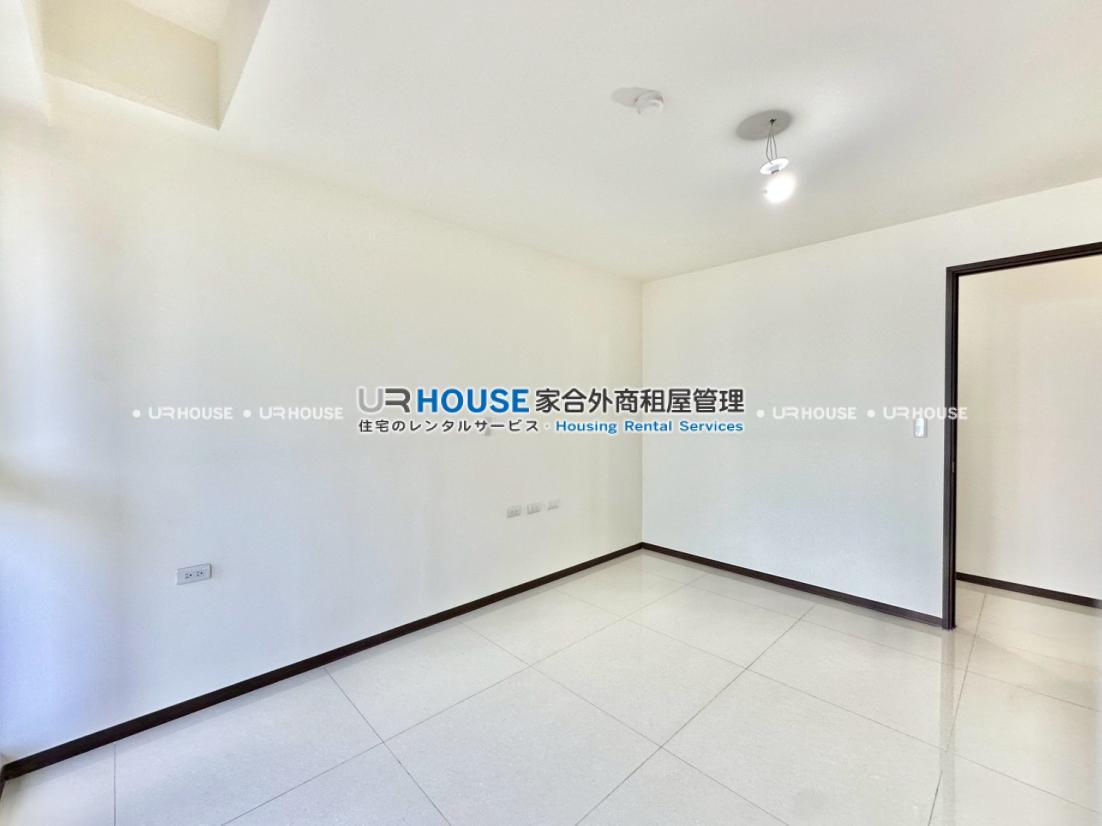 LINE_ALBUM_53號之3 13樓_251022_15.jpg